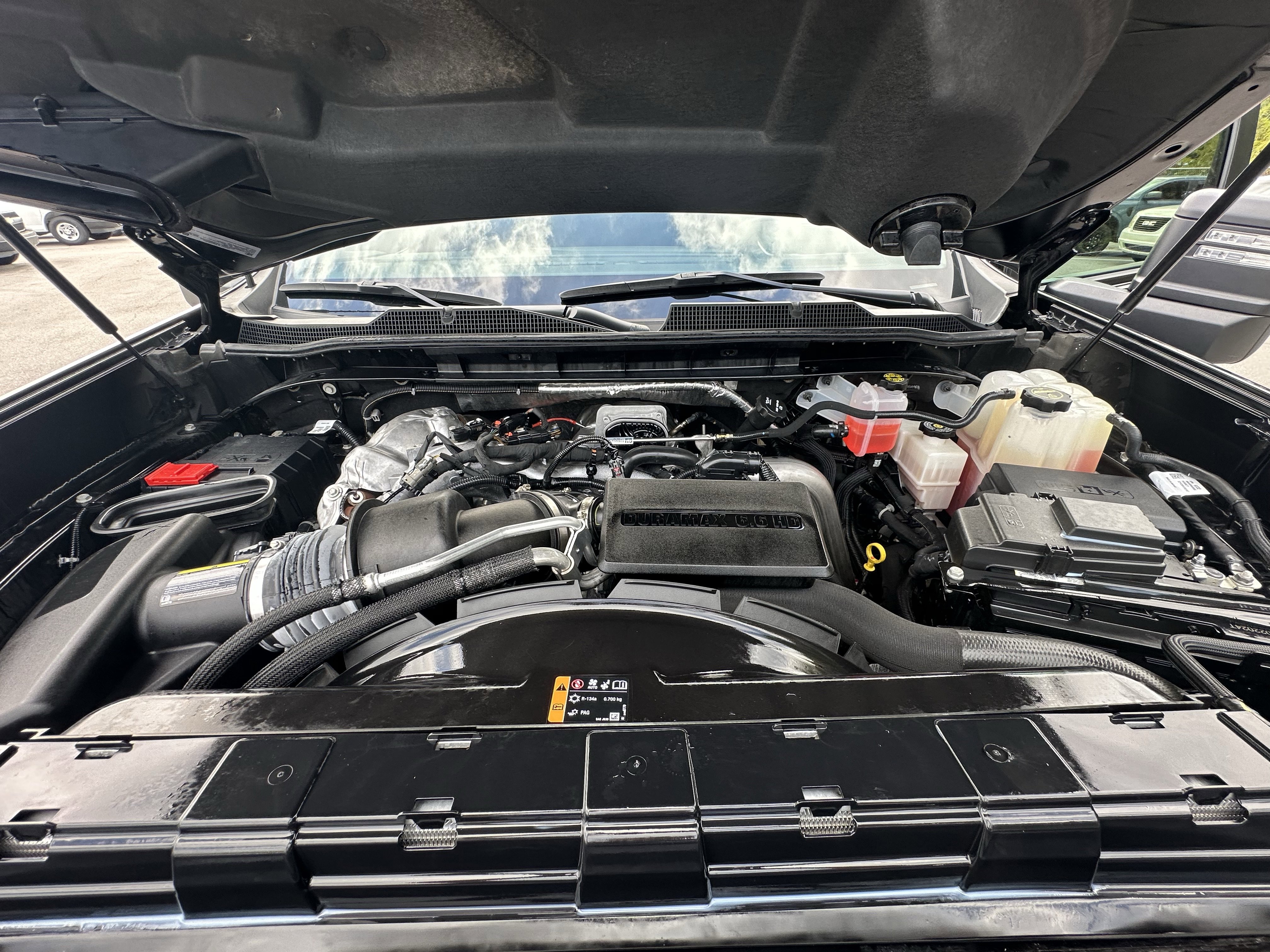 Used 2024 Chevrolet Silverado 2500 LT w/ All Star Edition image 40