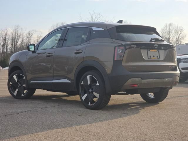 New 2026 Nissan Kicks SR w/ SR Premium Package AWD/4WD image 19