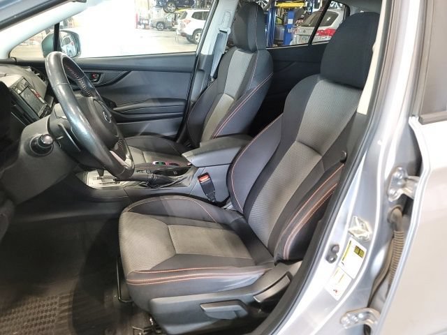 Used 2018 Subaru Crosstrek 2.0i Premium w/ Moonroof Package AWD/4WD image 12
