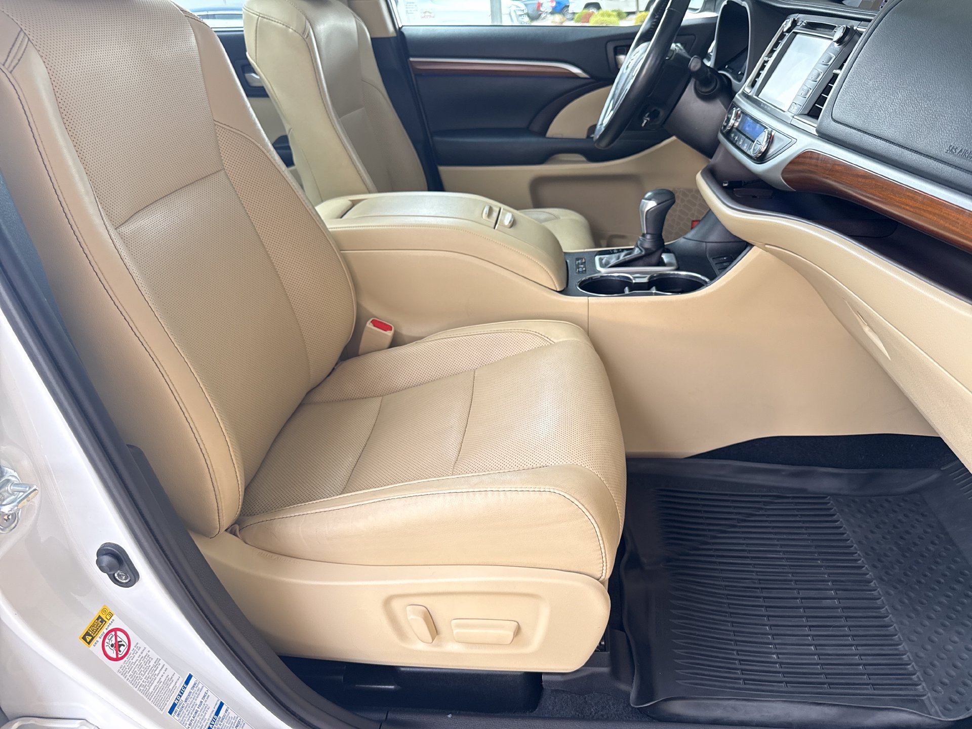 Used 2019 Toyota Highlander Limited Platinum AWD/4WD image 21