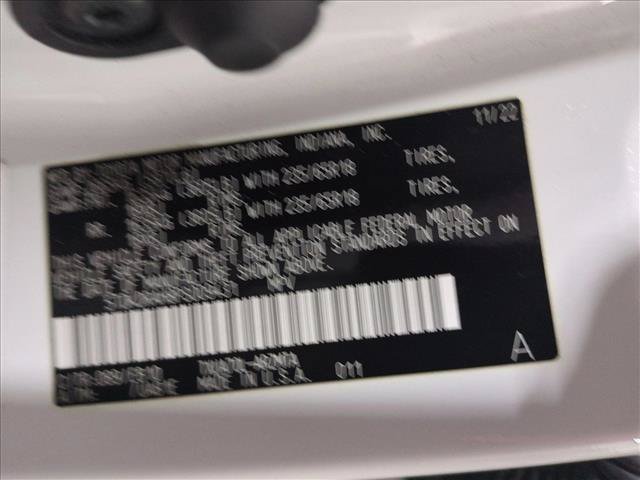 Used 2023 Toyota Highlander XLE FWD image 15