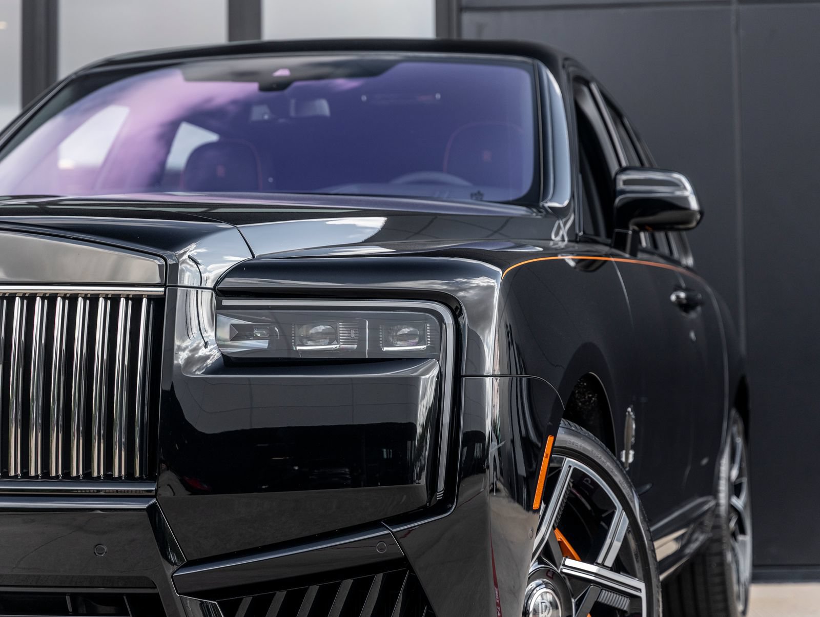 Used 2026 Rolls-Royce Cullinan Black Badge AWD/4WD image 18