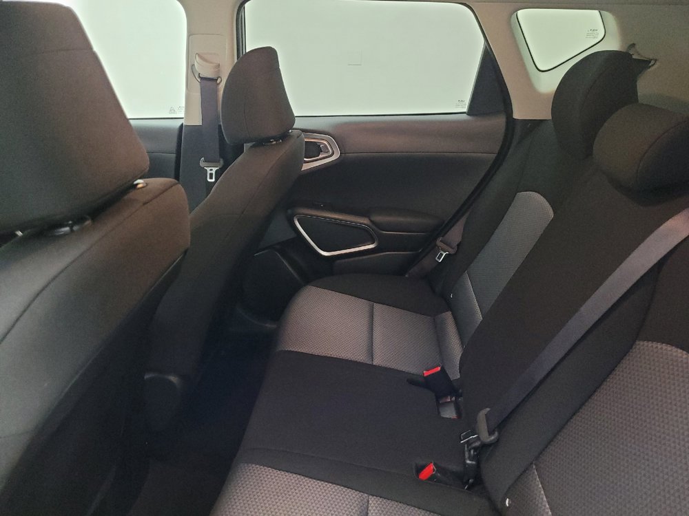 Used 2024 Kia Soul LX w/ Option Group 015 image 18