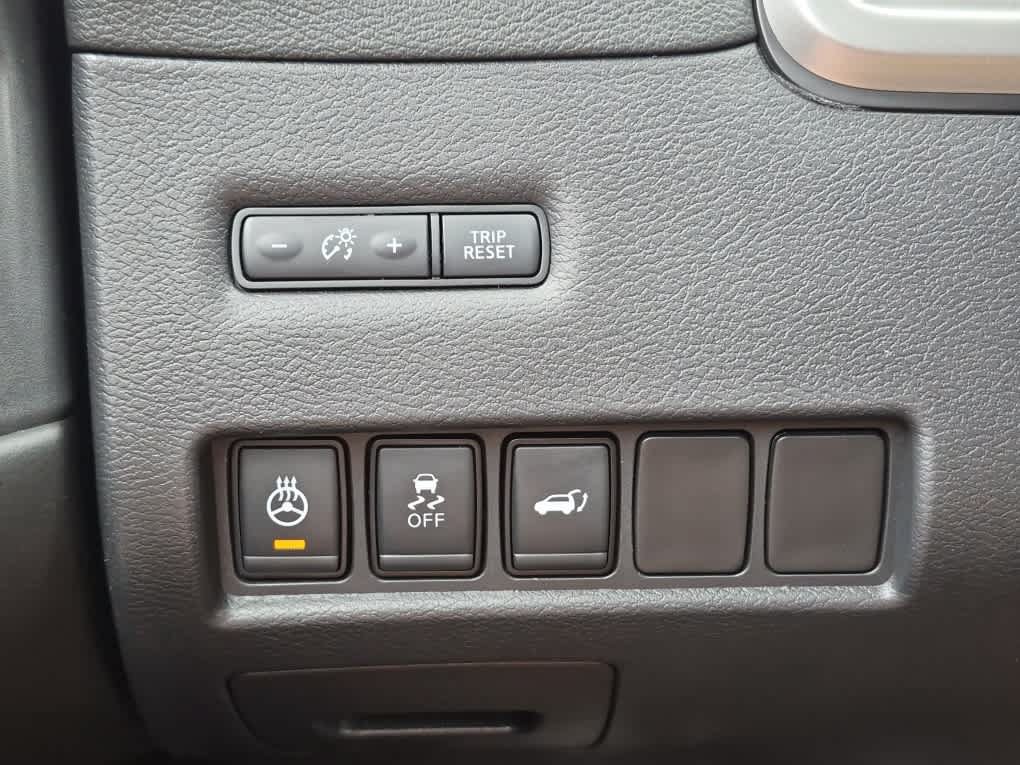 Used 2018 Nissan Murano Platinum FWD image 19
