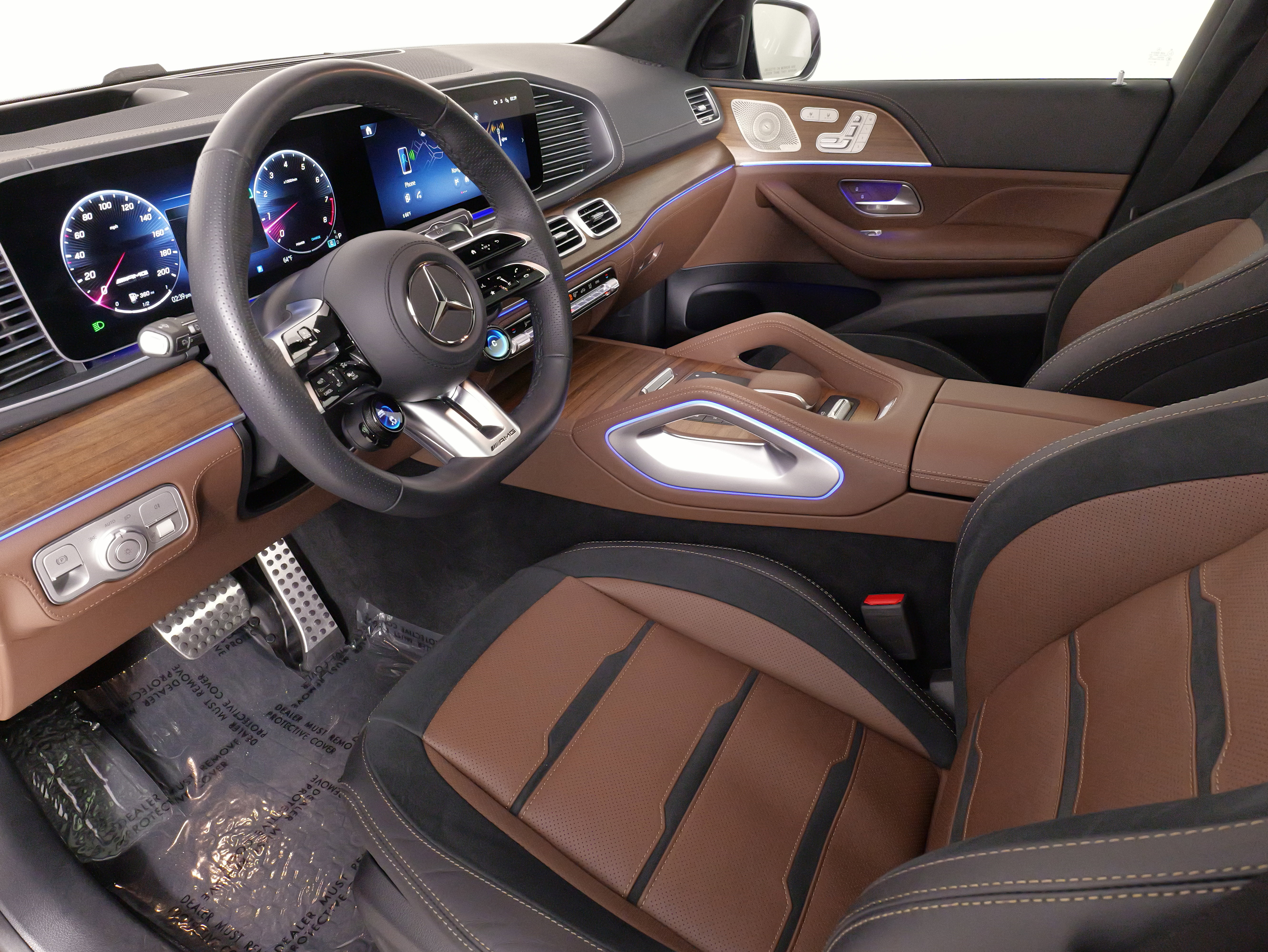 Used 2025 Mercedes-Benz GLS 63 AMG 4MATIC image 33