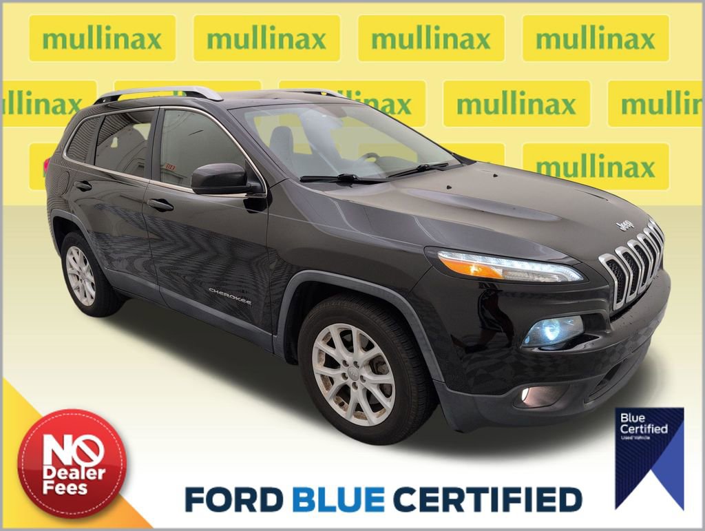 Used 2017 Jeep Cherokee Latitude w/ Safety/Convenience Group