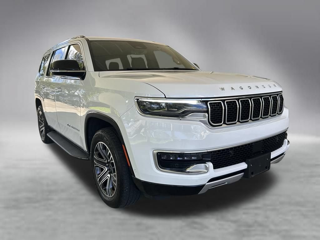Used 2025 Jeep Wagoneer Series II AWD/4WD image 2