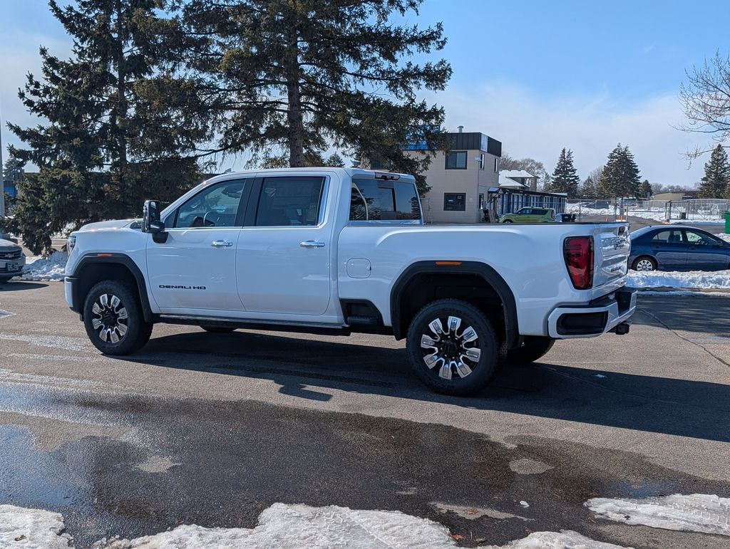 New 2026 GMC Sierra 3500 Denali w/ Denali Reserve Package image 6