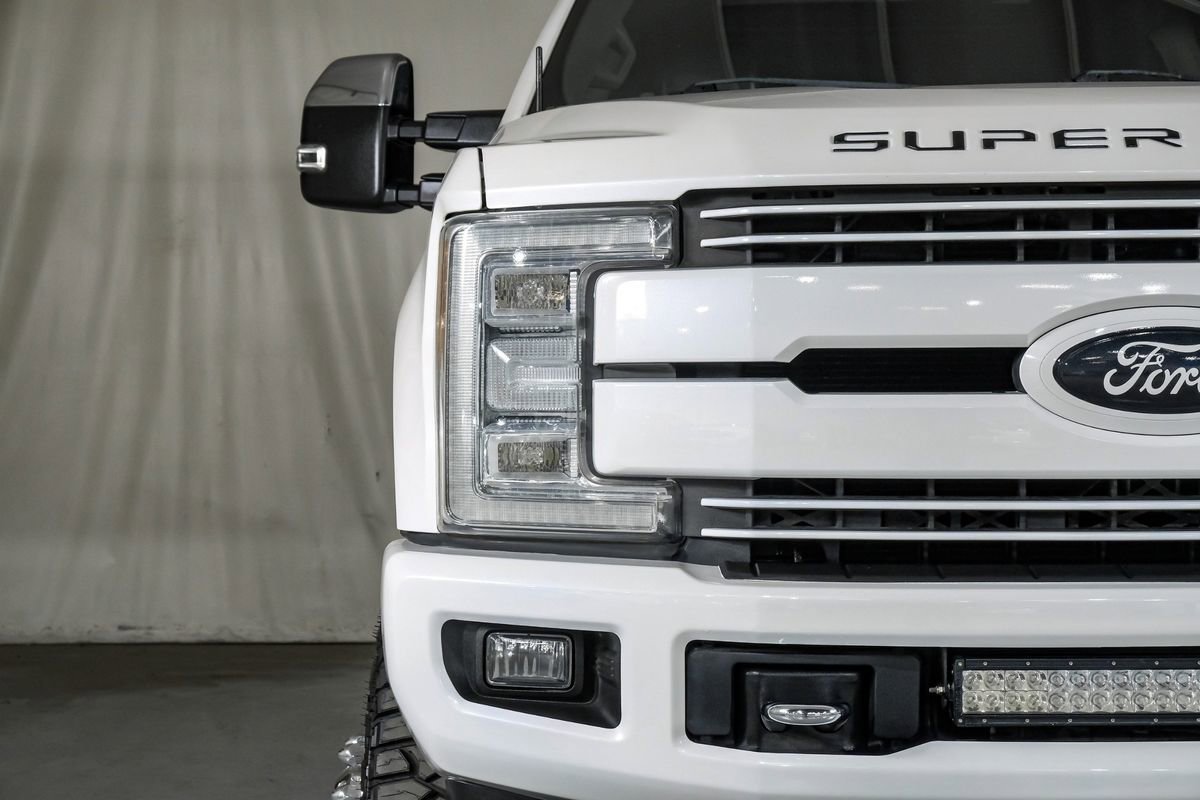 Used 2017 Ford F350 Lariat w/ Lariat Ultimate Package image 41