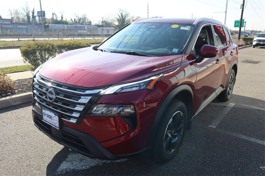 Certified 2024 Nissan Rogue SV w/ SV Premium Package image 9