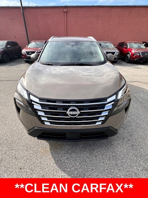 Certified 2024 Nissan Rogue SV w/ SV Premium Package AWD/4WD image 2