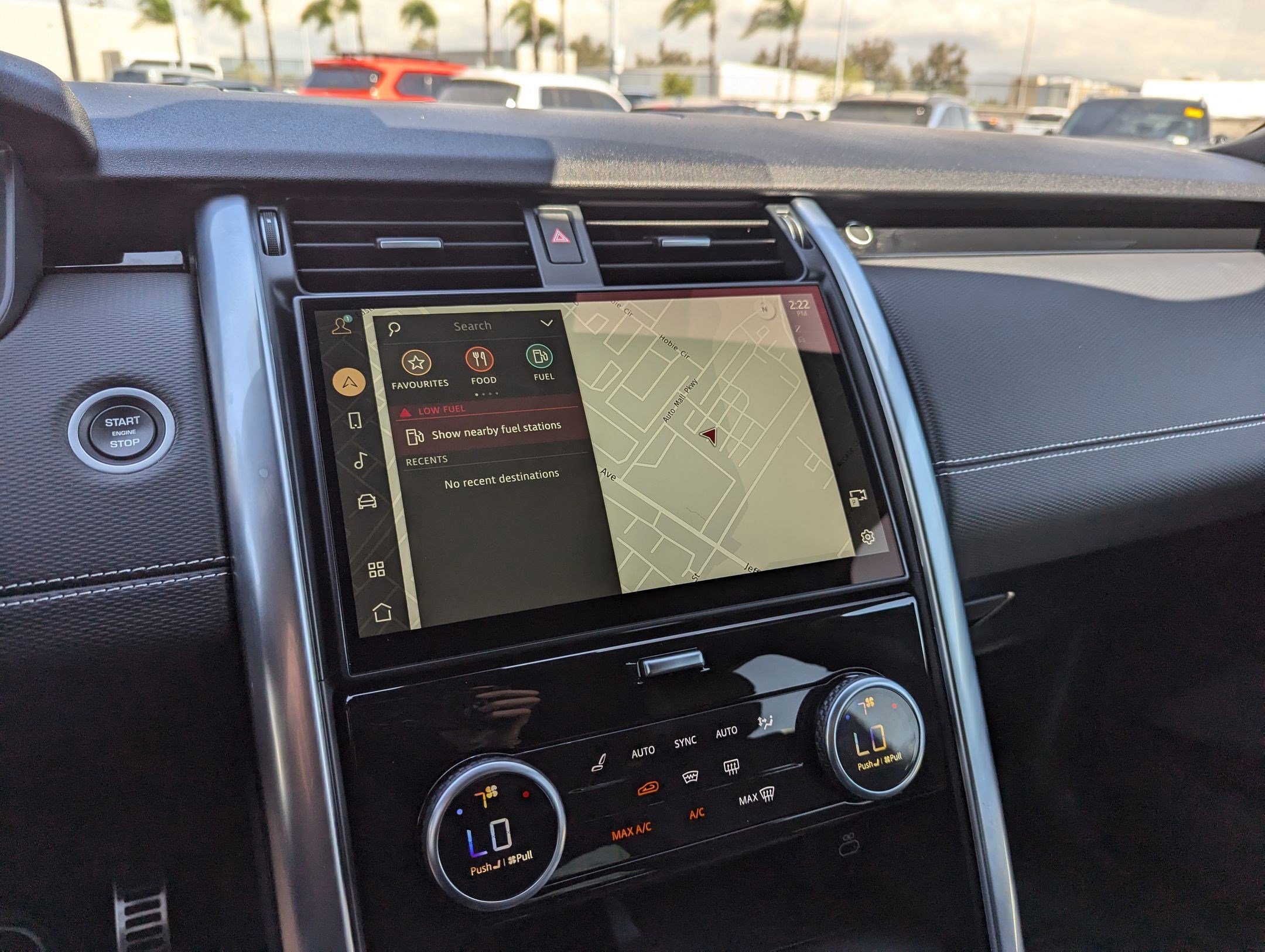 Used 2023 Land Rover Discovery S R-Dynamic image 25