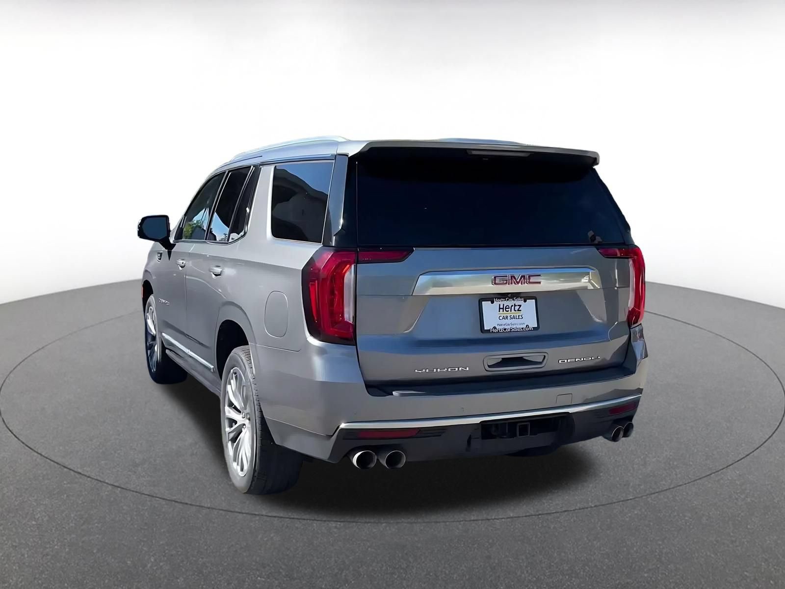 Used 2022 GMC Yukon Denali w/ Denali Premium Package RWD image 9