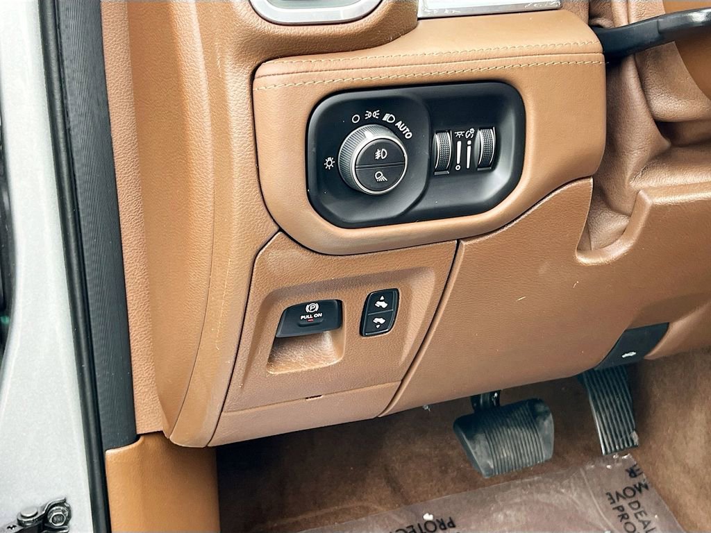 Certified 2021 RAM 1500 Limited image 10