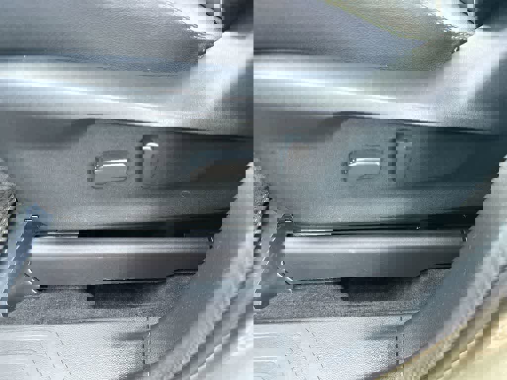 Used 2023 Subaru Ascent Onyx Edition image 23