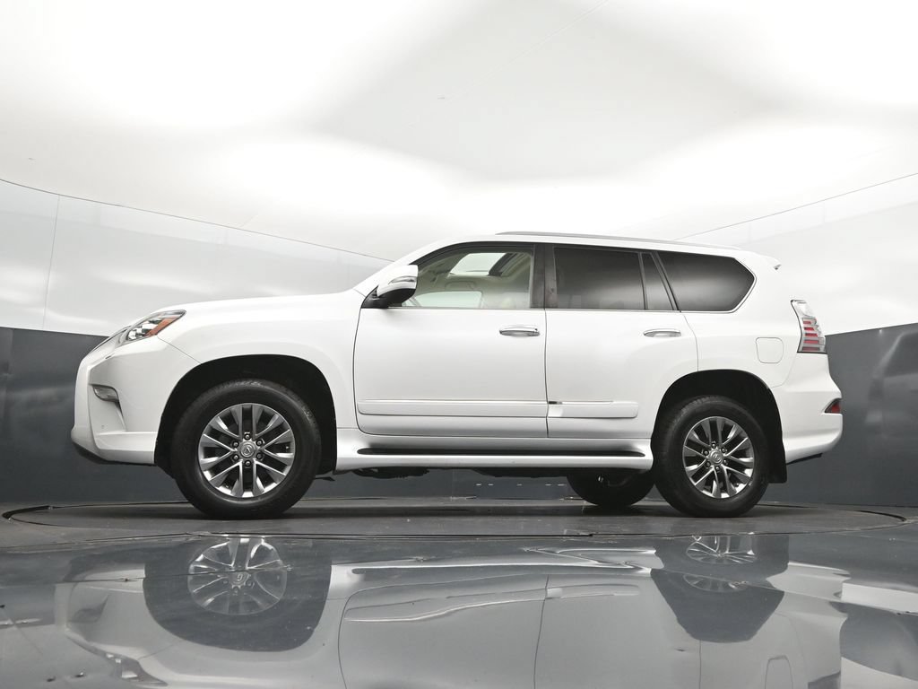 Used 2019 Lexus GX 460 Luxury AWD/4WD image 40