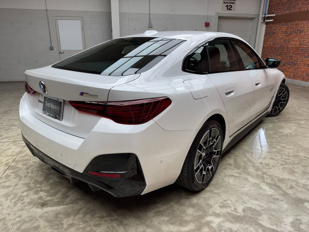 New 2026 BMW i4 M60 image 4