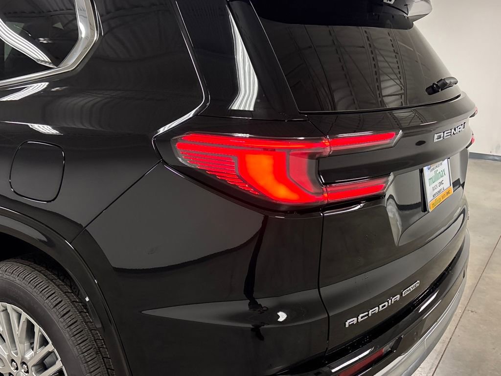 New 2026 GMC Acadia Denali w/ Super Cruise Package image 14