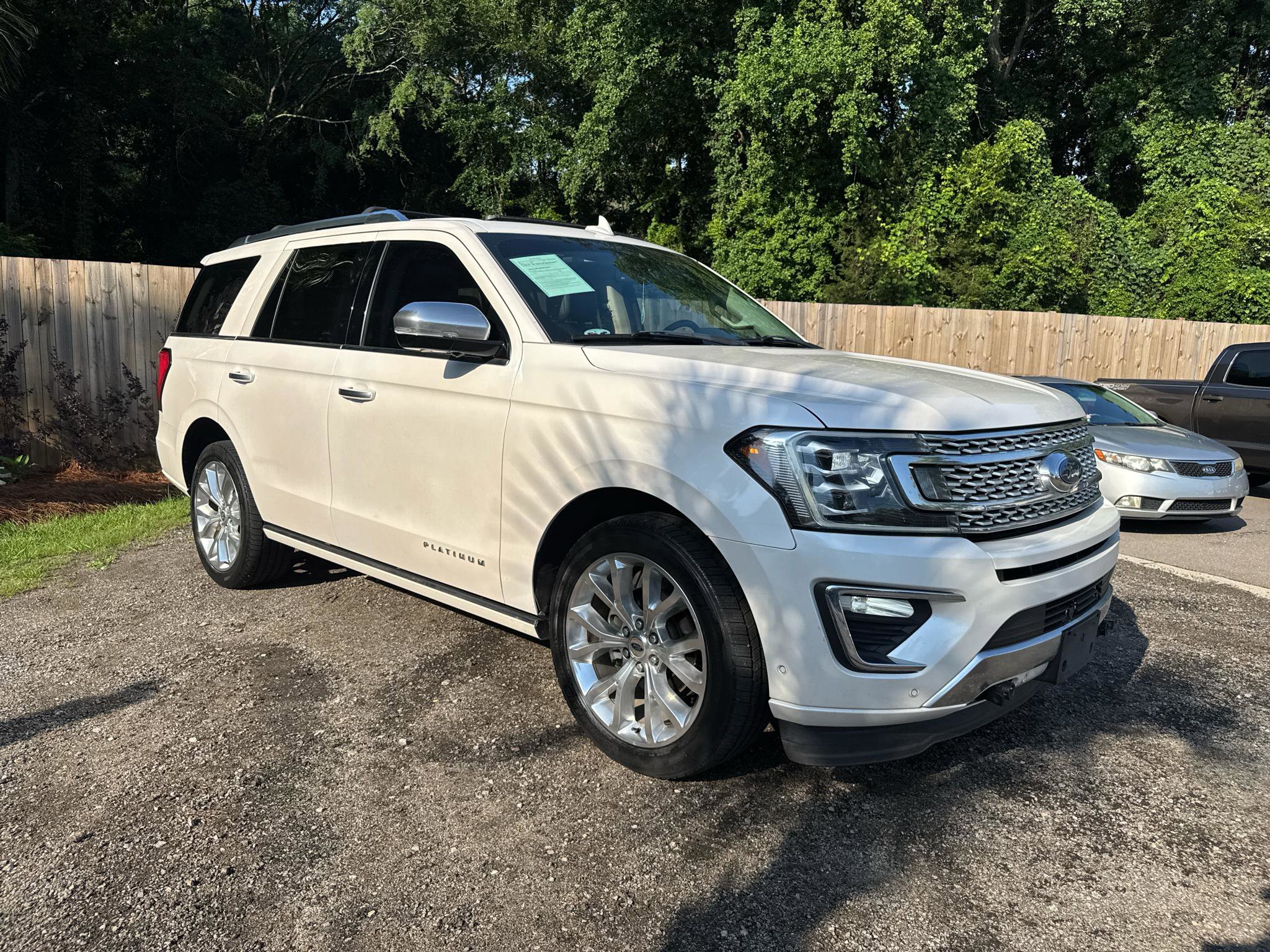 Used 2018 Ford Expedition Platinum AWD/4WD image 24