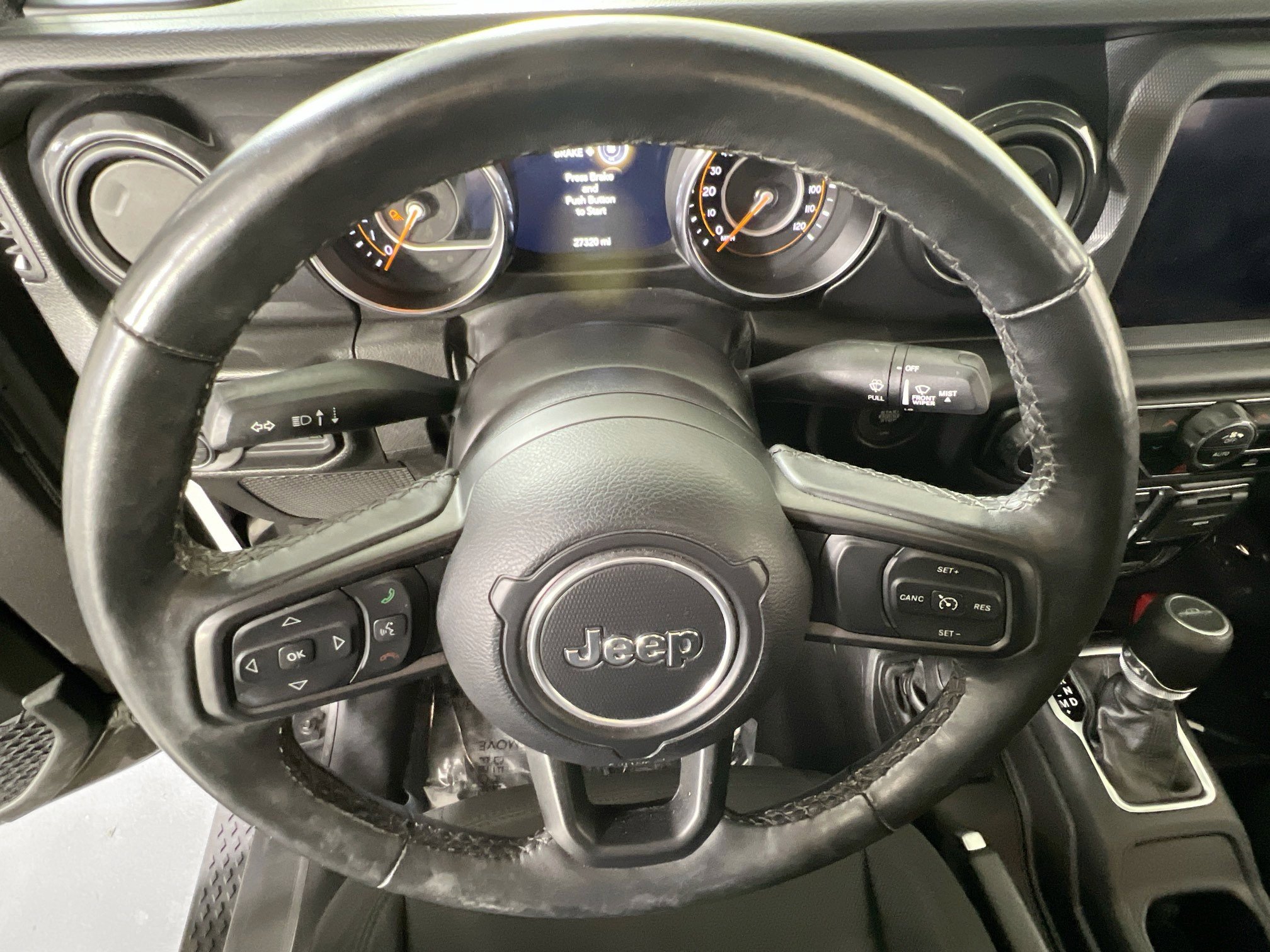 Used 2022 Jeep Gladiator Sport image 11