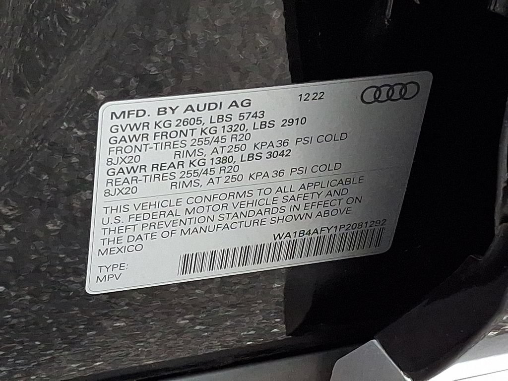 Certified 2023 Audi SQ5 Premium Plus w/ Premium Plus Package AWD/4WD image 28