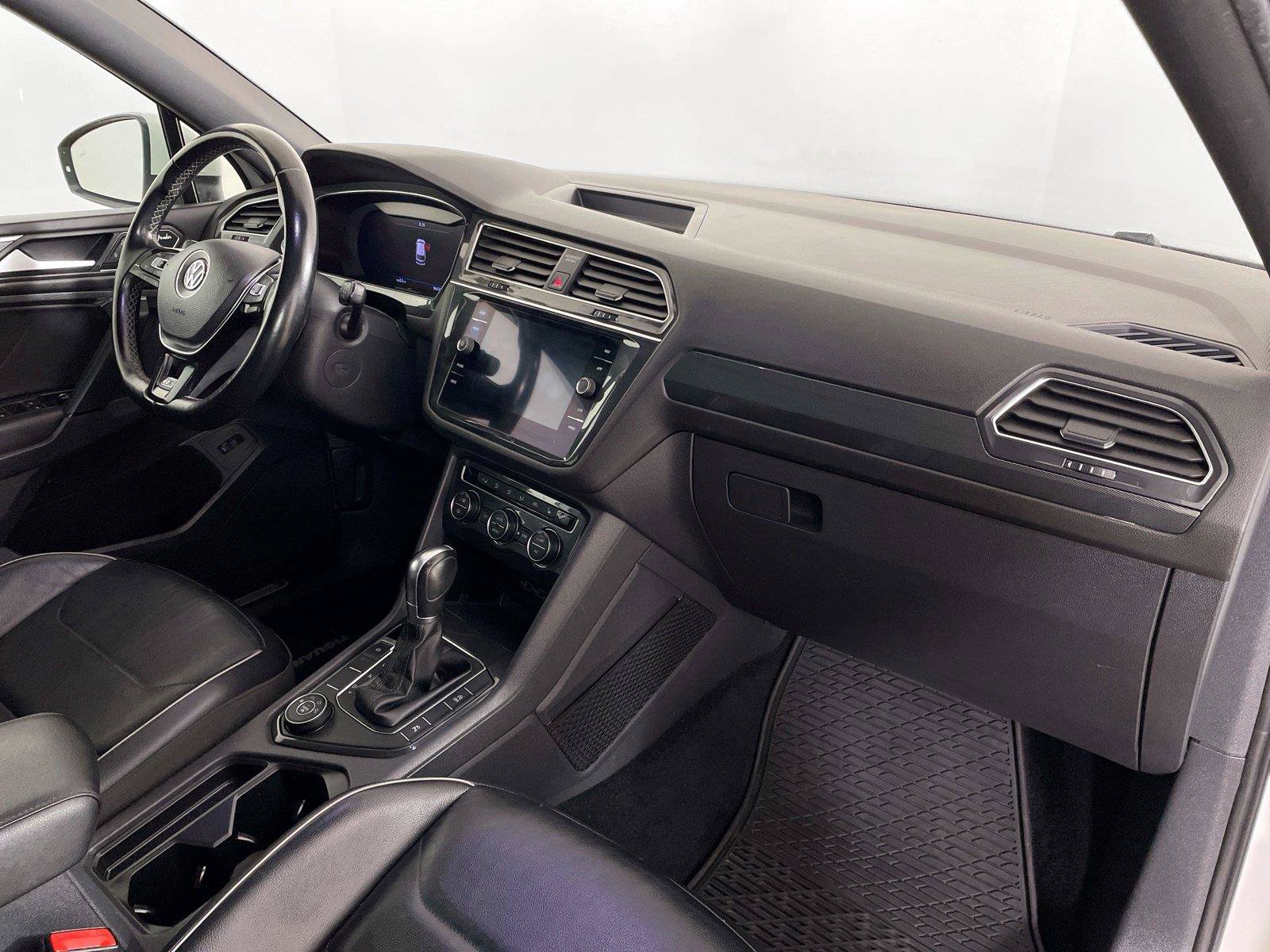 Used 2019 Volkswagen Tiguan SEL Premium R-Line AWD/4WD image 29