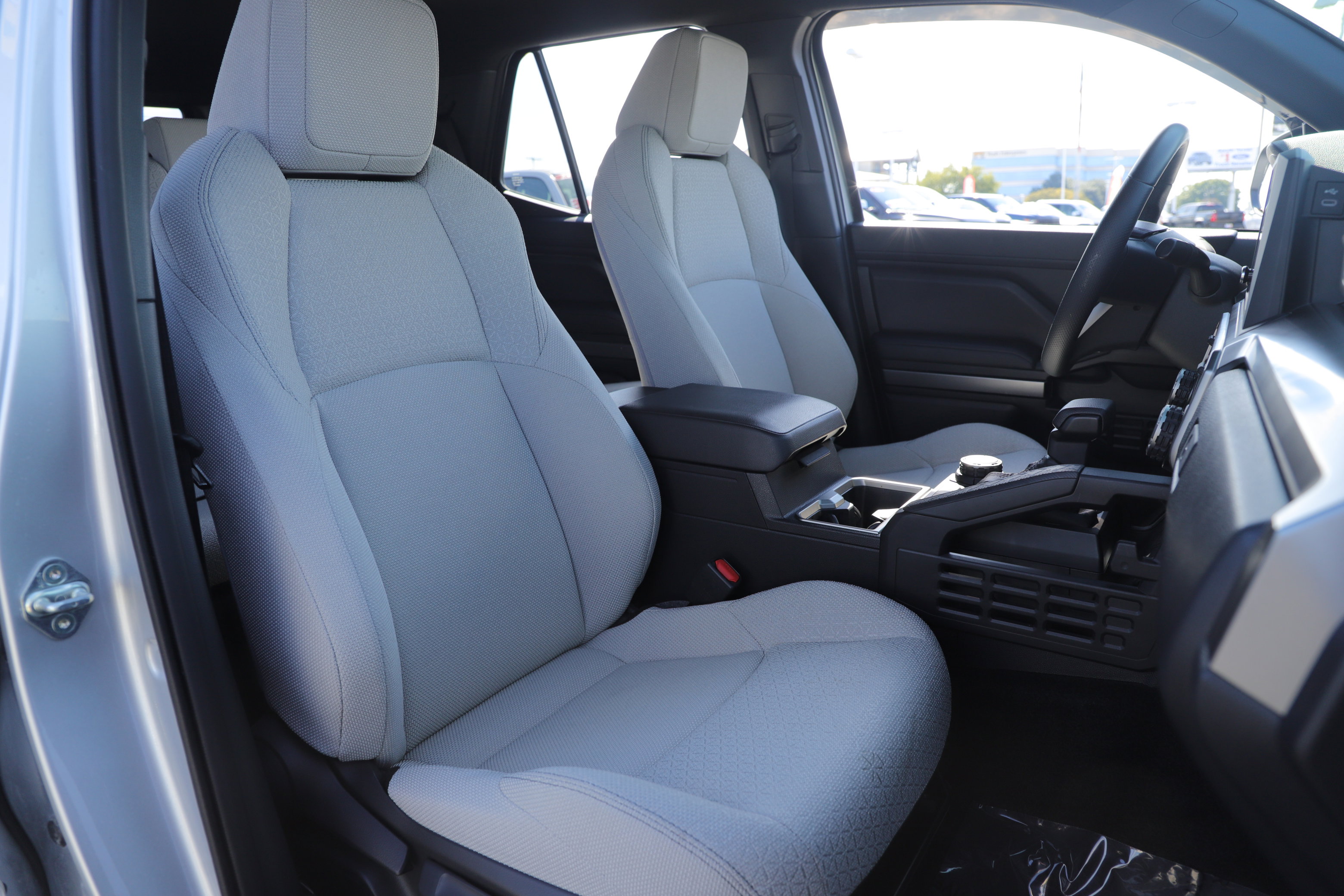 Used 2025 Toyota 4Runner SR5 image 25