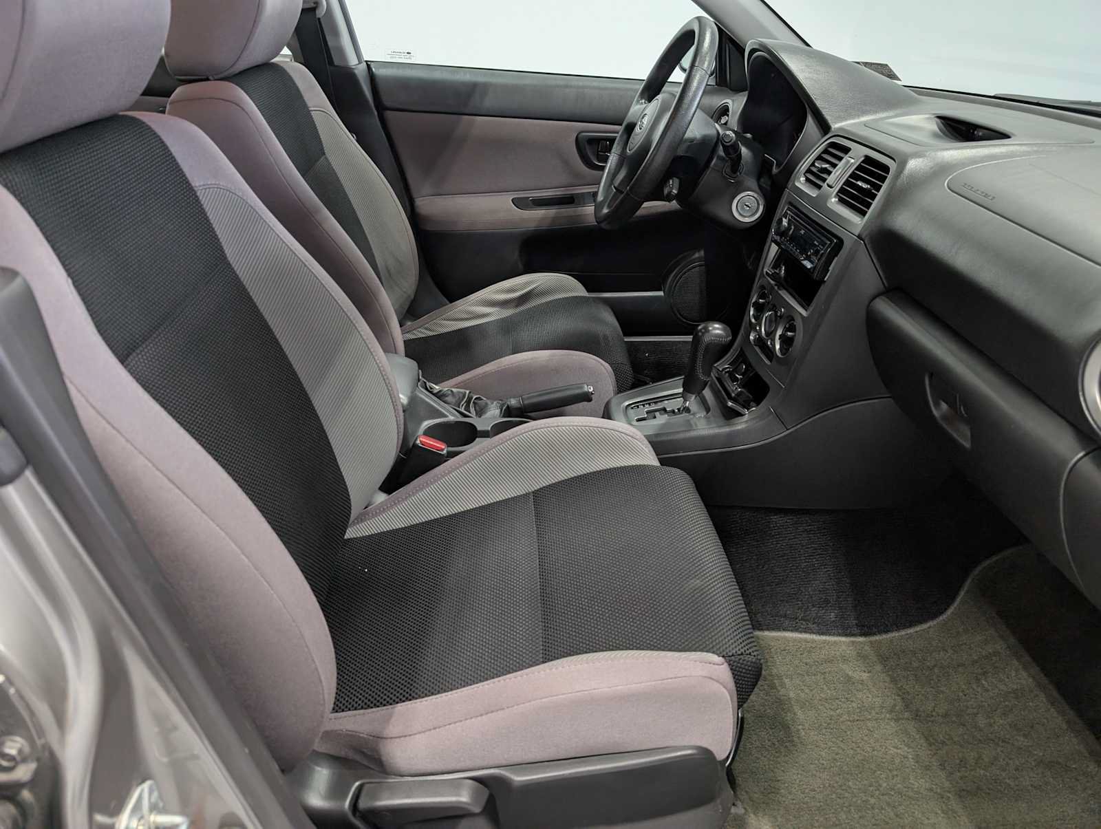 Used 2006 Subaru Impreza 2.5i AWD/4WD image 35