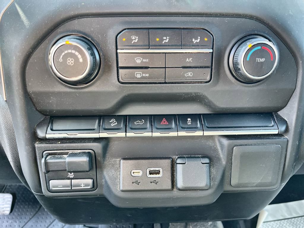 Certified 2021 Chevrolet Silverado 1500 Custom Trail Boss AWD/4WD image 16