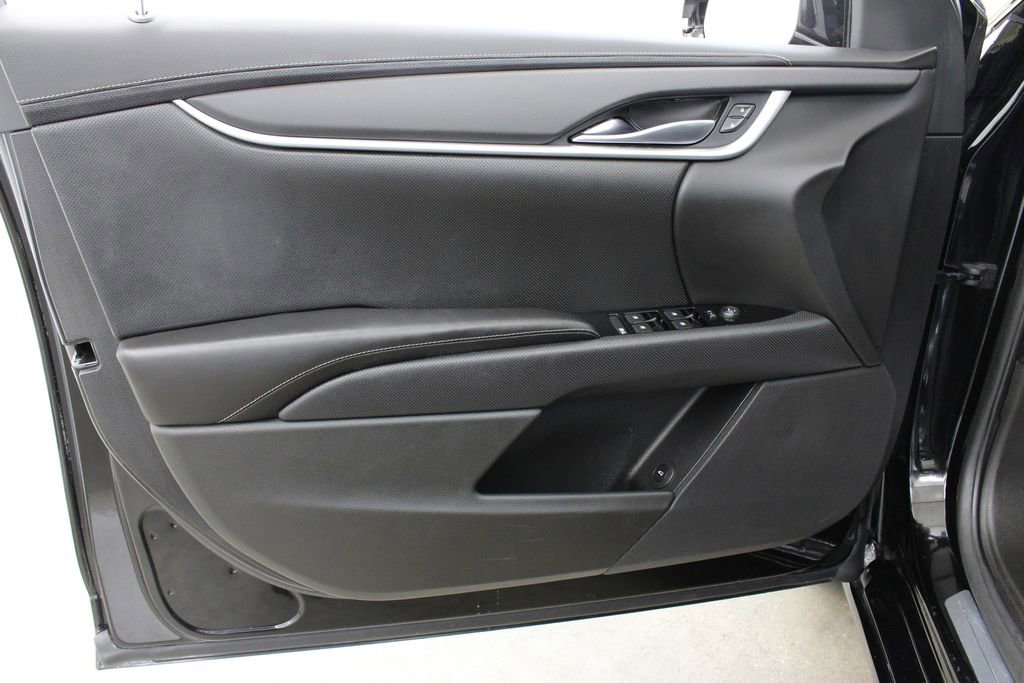 Used 2019 Cadillac XTS image 15