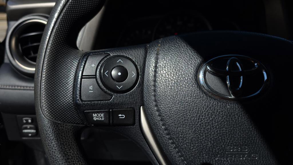 Used 2015 Toyota RAV4 XLE image 15