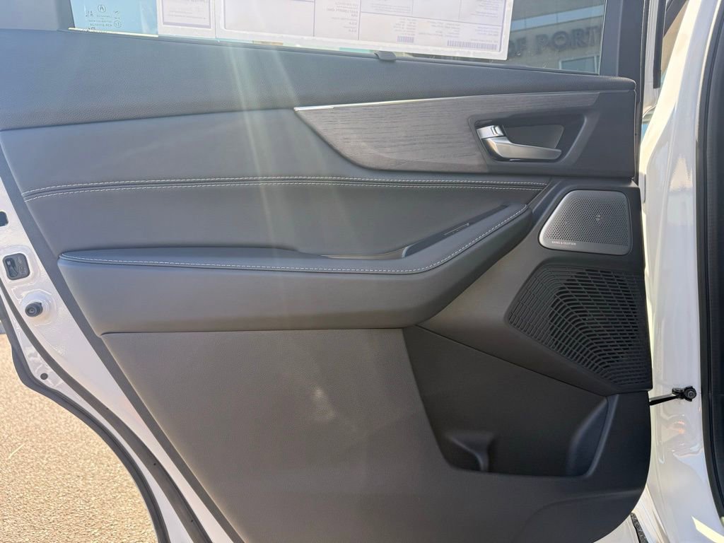 New 2026 Acura MDX SH-AWD w/ Advance Package image 14