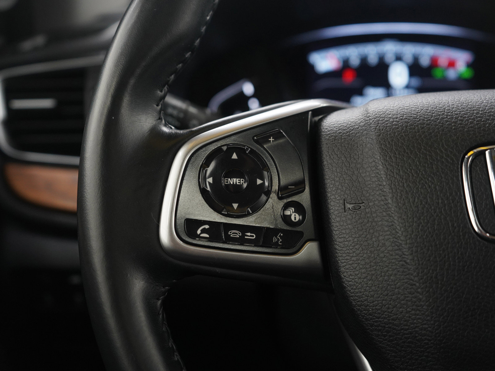 Used 2020 Honda CR-V Touring image 24