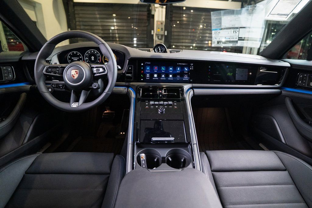New 2026 Porsche Panamera 4 AWD/4WD image 14