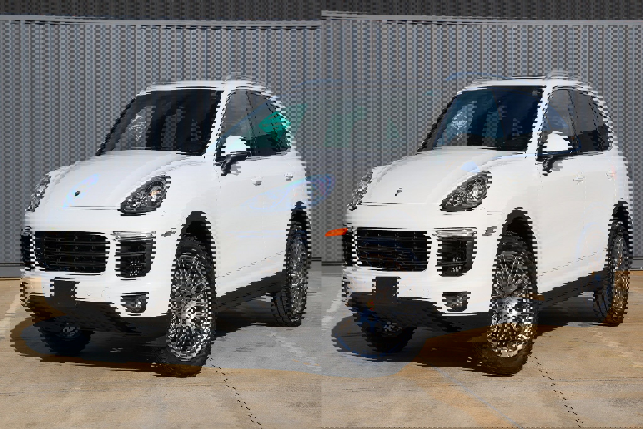 Used 2017 Porsche Cayenne S image 1