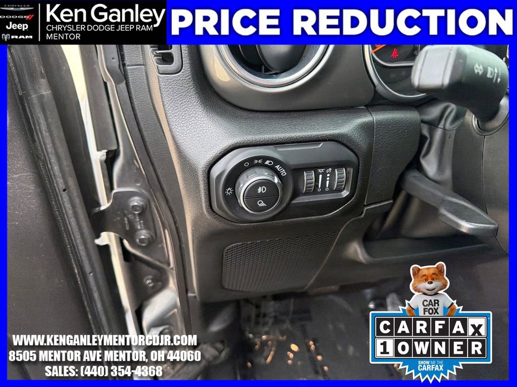 Used 2022 Jeep Gladiator Overland w/ Trailer Tow Package AWD/4WD image 12