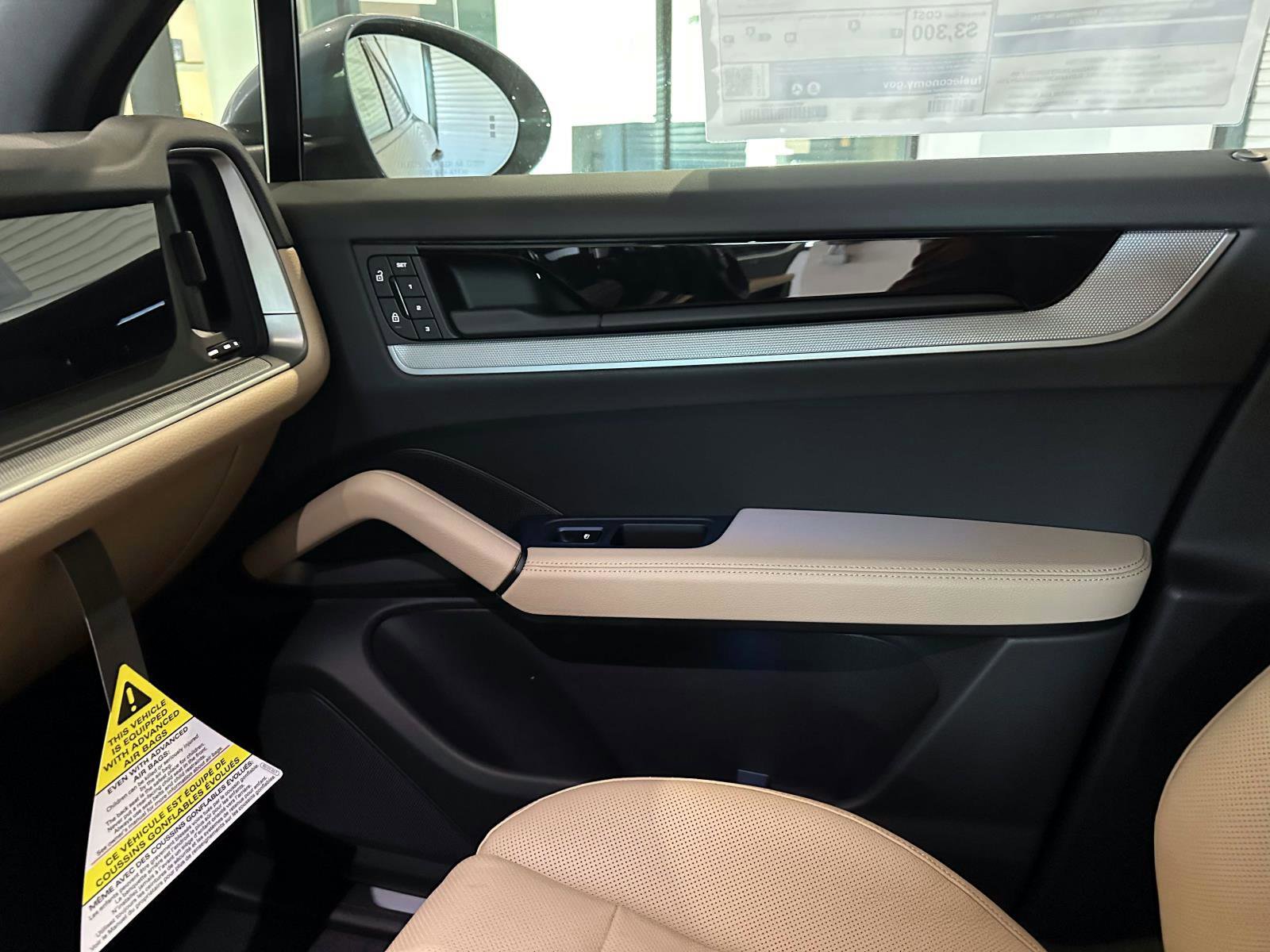 New 2026 Porsche Cayenne image 18