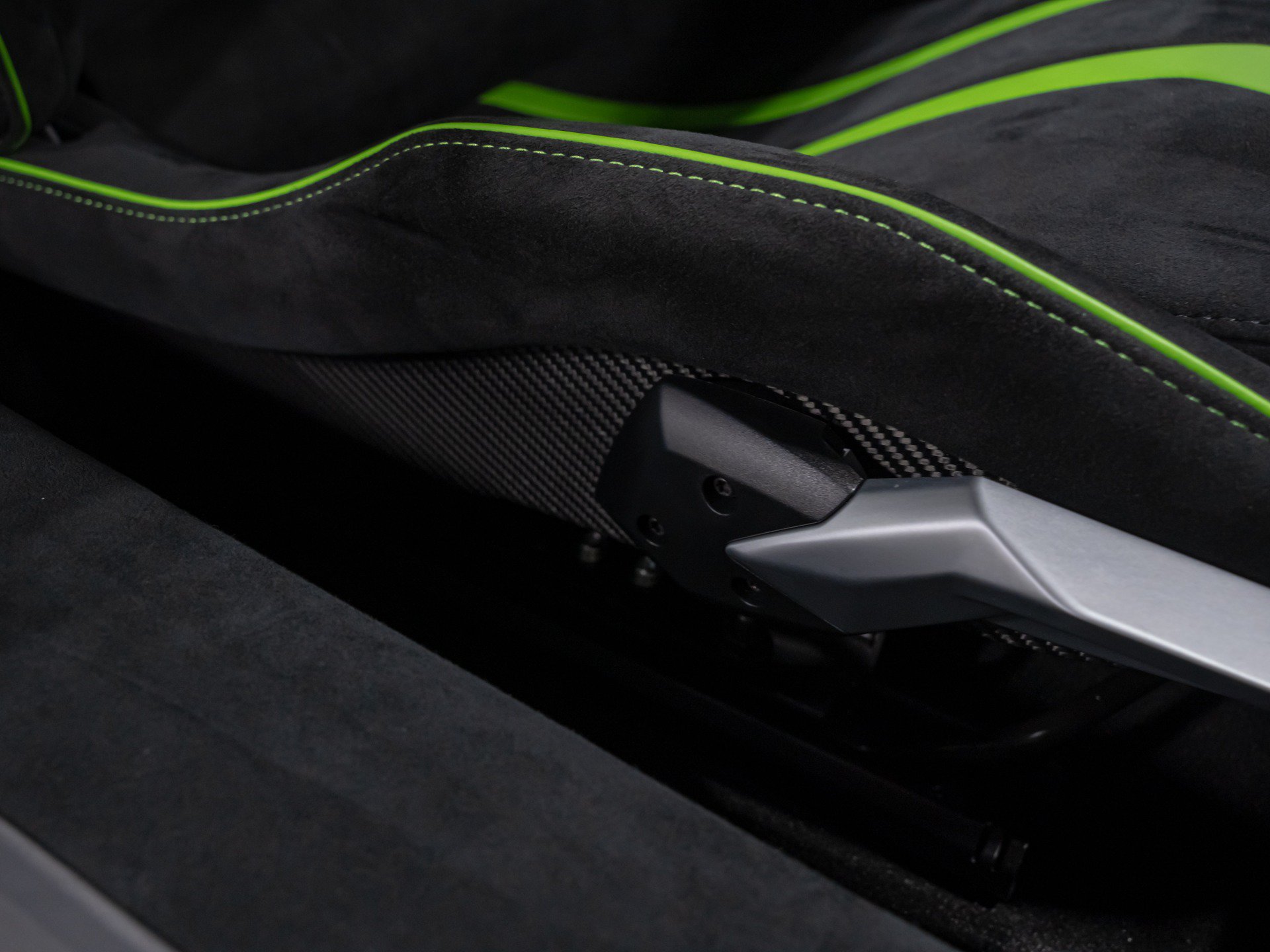 Used 2023 Lamborghini Huracan STO RWD image 74