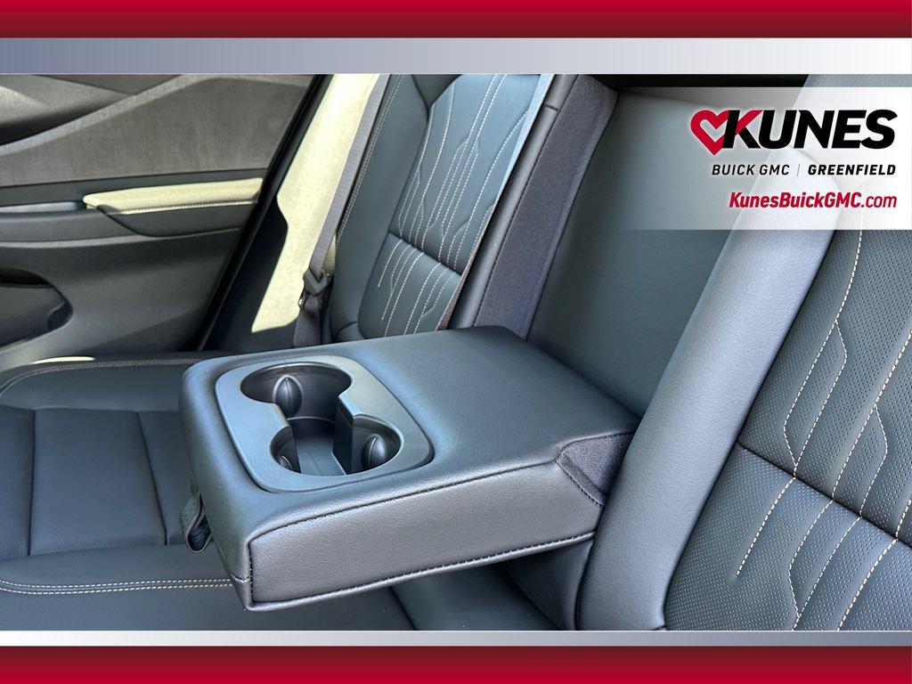 New 2026 Buick Envista Sport Touring FWD image 44