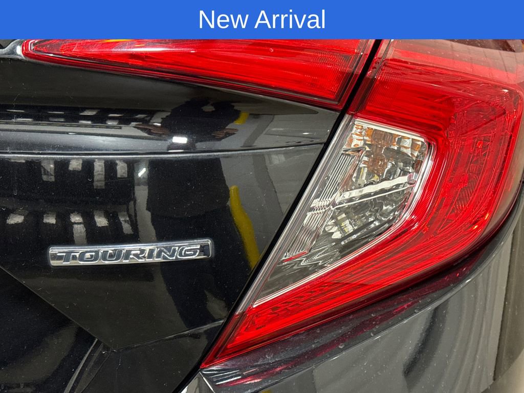 Used 2016 Honda Civic Touring image 12