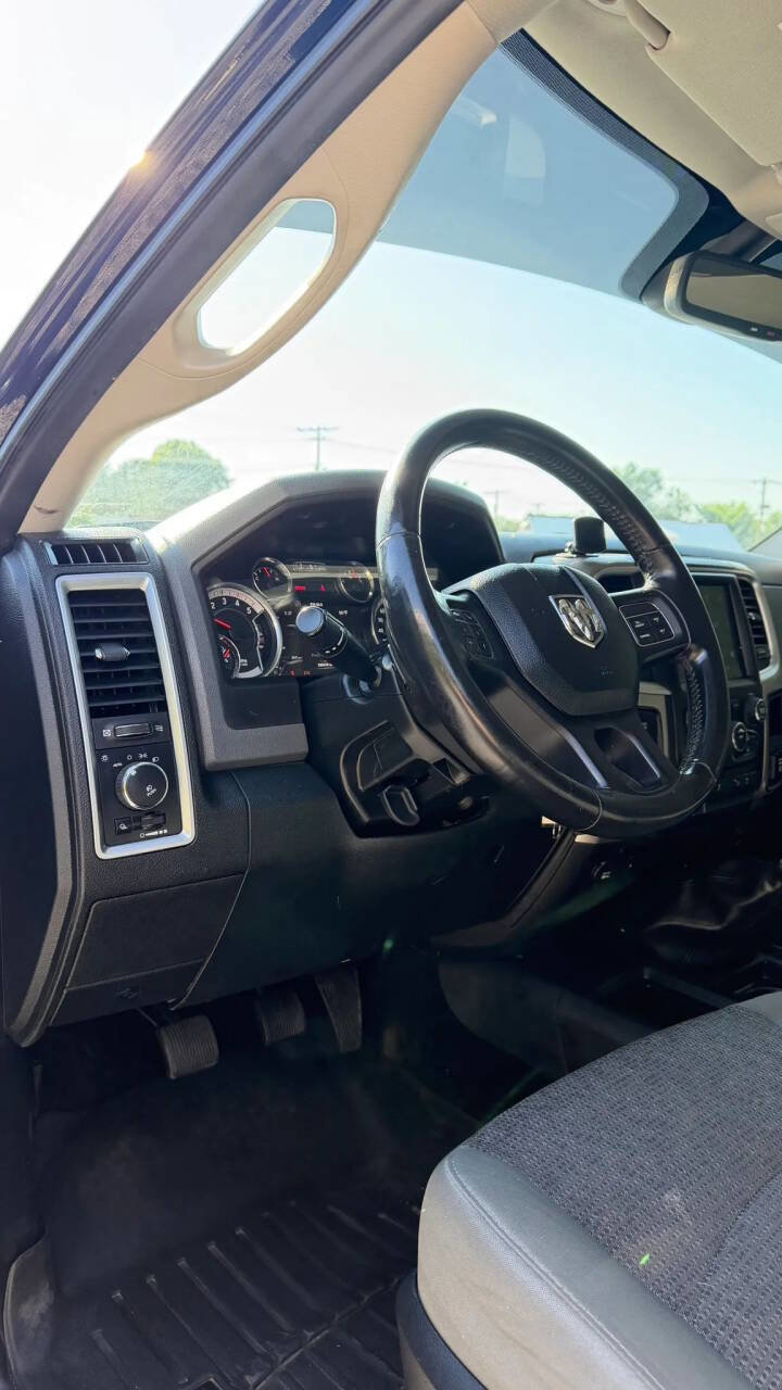Used 2014 RAM 2500 SLT w/ Luxury Group image 15