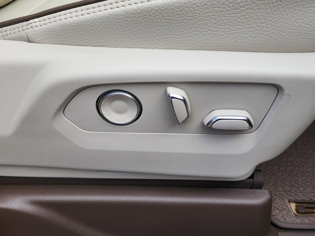 New 2026 GMC Yukon XL Denali w/ Sun & Power Step Package image 46