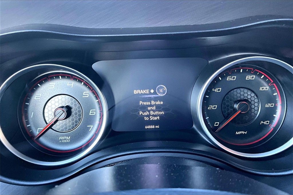 Used 2023 Dodge Charger SXT image 17