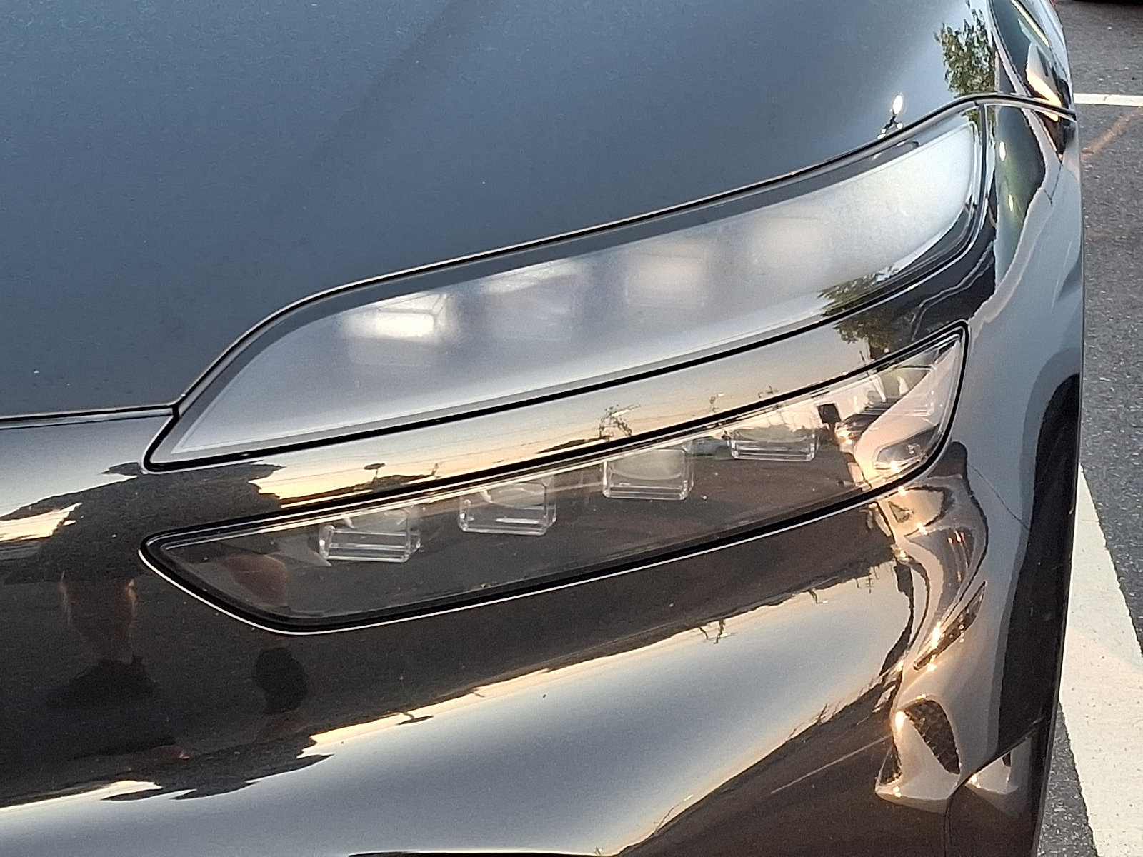 Certified 2023 Genesis GV60 Performance AWD/4WD image 7