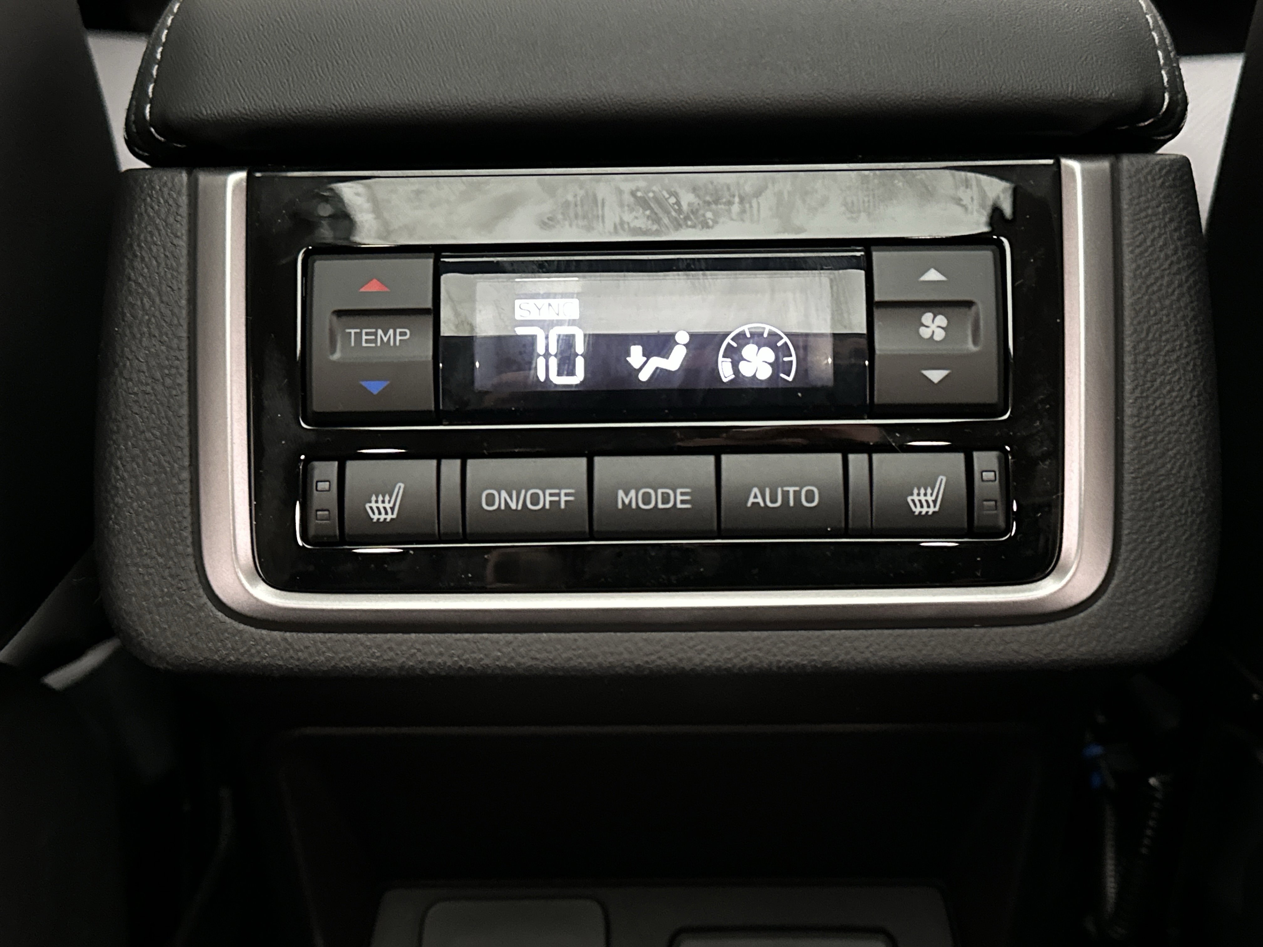 New 2026 Subaru Ascent Limited AWD/4WD image 25