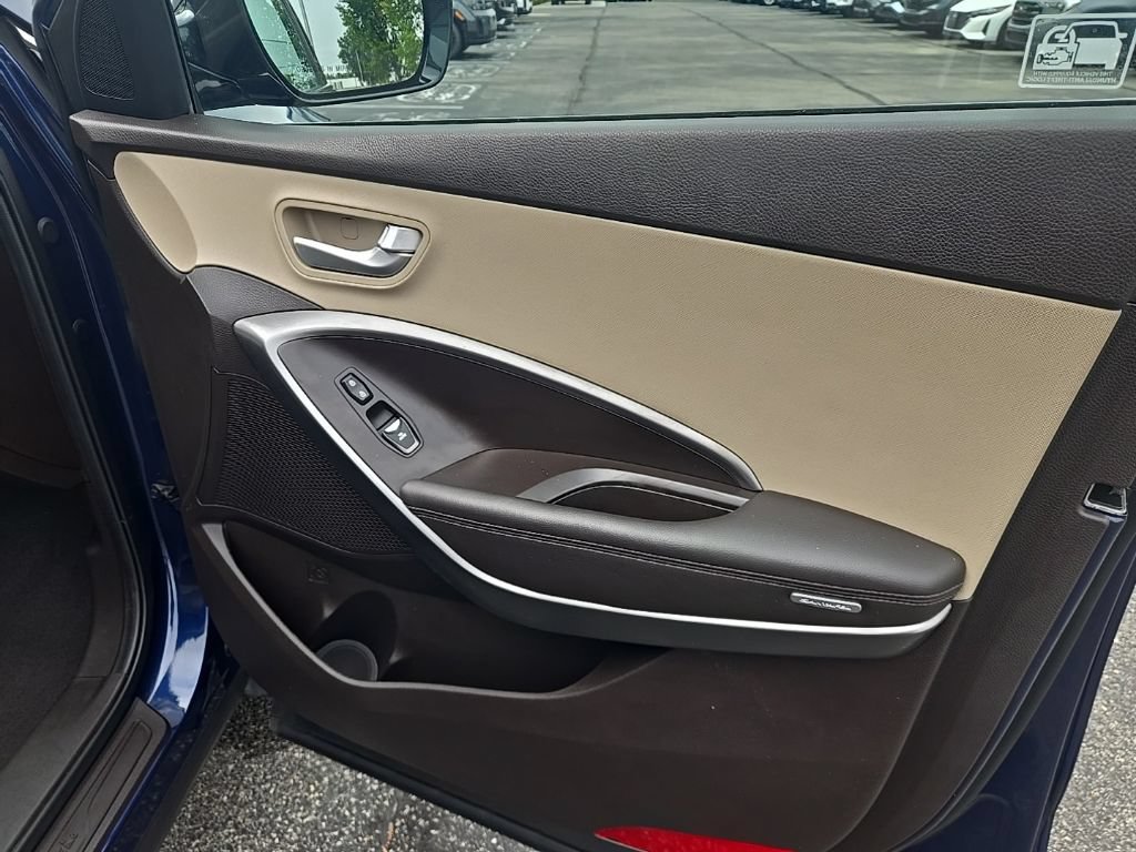 Used 2017 Hyundai Santa Fe Sport AWD/4WD image 31