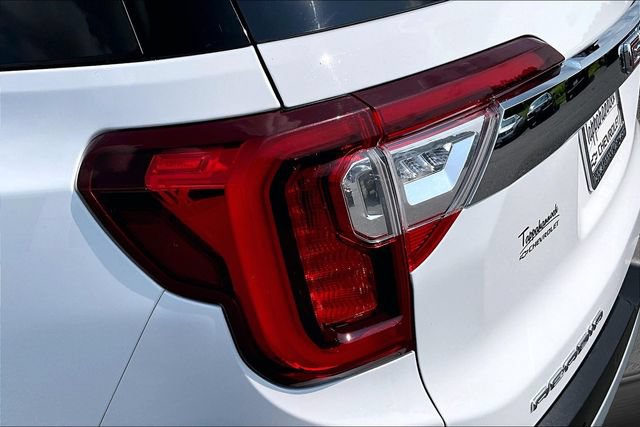 Used 2023 GMC Acadia SLT AWD/4WD image 22