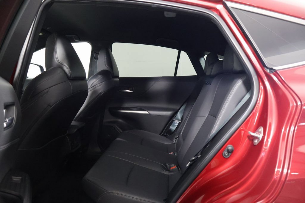 Used 2023 Toyota Venza Nightshade AWD/4WD image 11