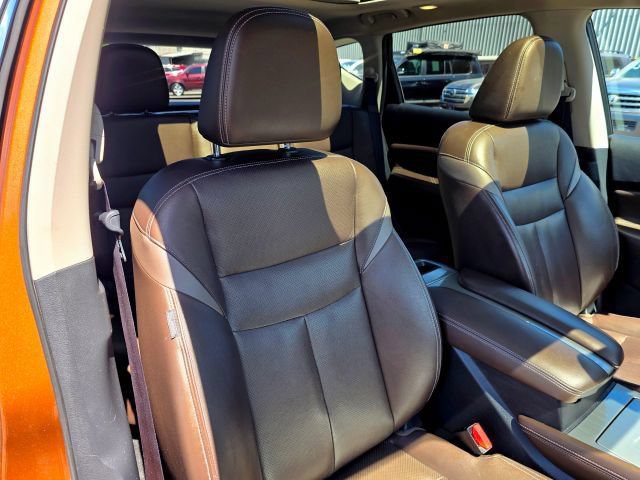 Used 2015 Nissan Murano Platinum w/ Platinum Technology Package AWD/4WD image 36