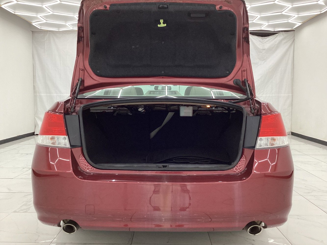 Used 2013 Subaru Legacy 3.6R Limited image 40